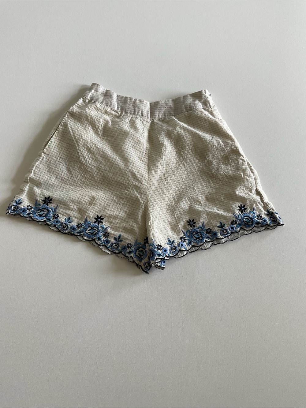 Just Bellina Cream Shorts